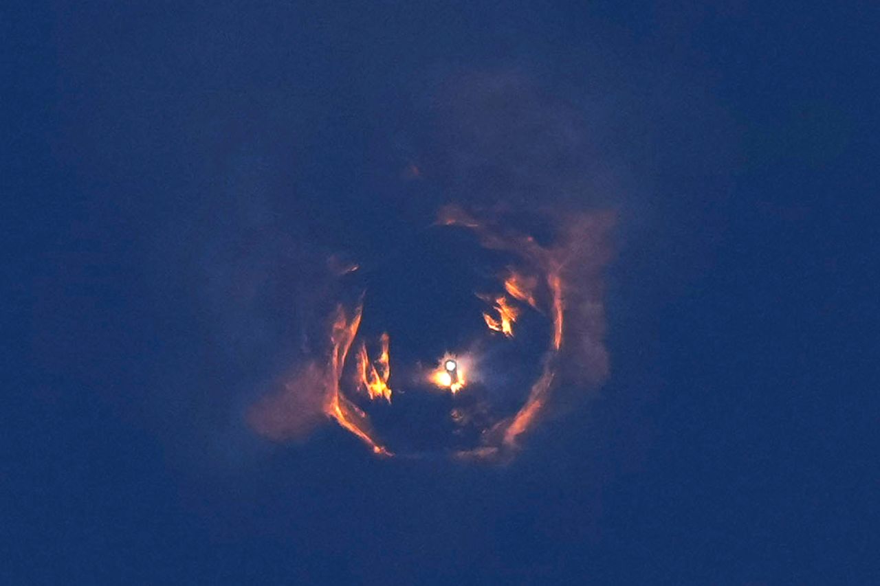SpaceX’s Latest Starship Explosion Marks Two Consecutive Failures